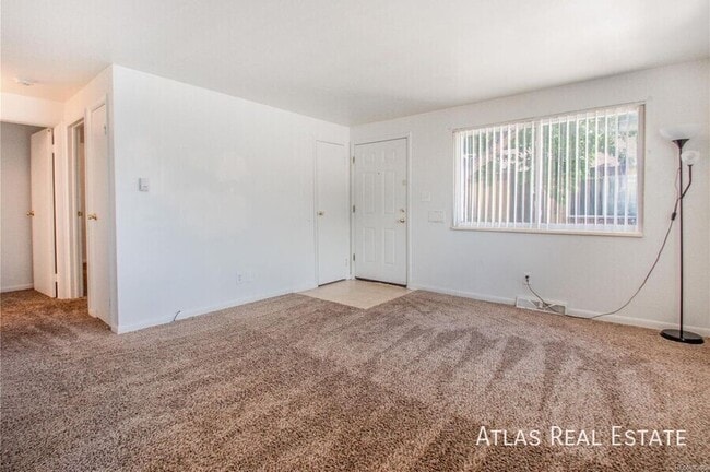 Building Photo - 4580 Everett Ct