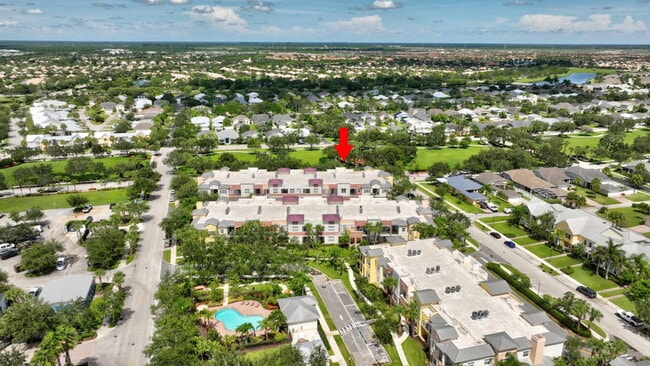 Building Photo - 10560 SW Stephanie Way