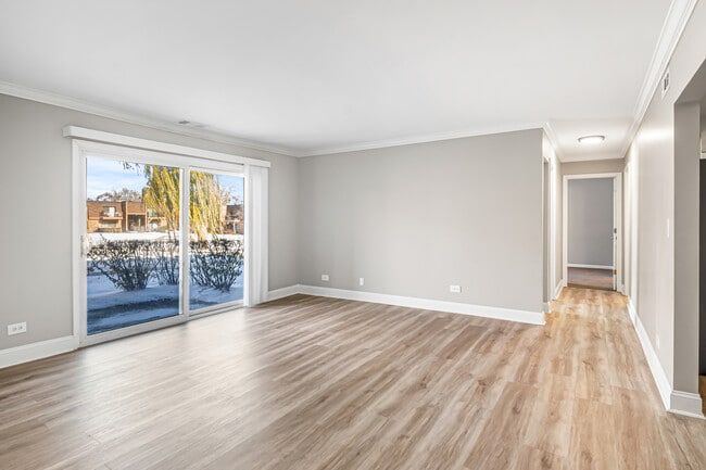 Building Photo - 629 Derry Ct