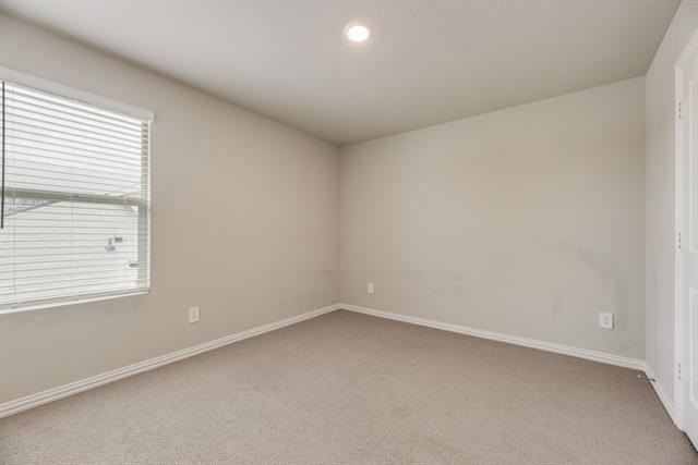 Building Photo - 605 Willet Dr