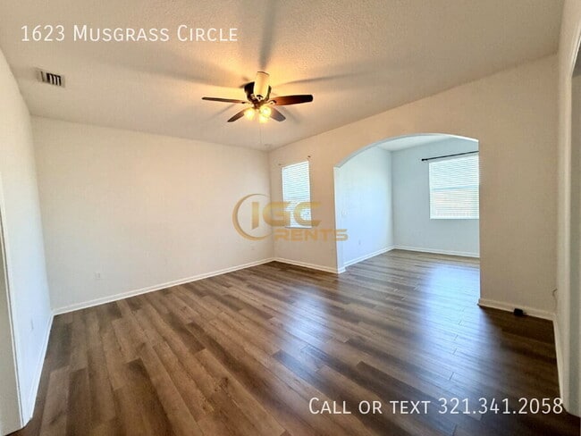 Building Photo - 1623 Musgrass Cir