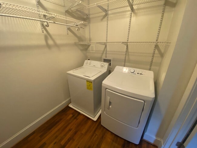 Building Photo - Perfect Floorplan! Walltown Duplex with All Appliances and Fenced Yd