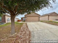 Building Photo - 12118 Luckey Summit