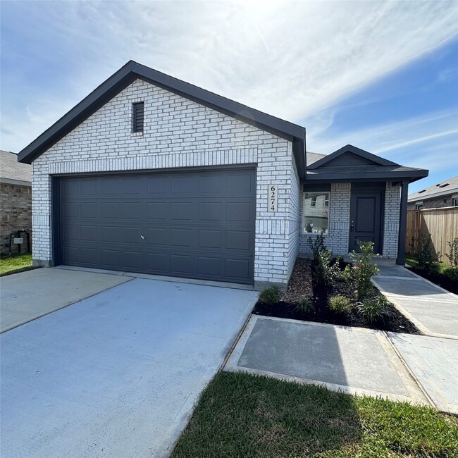 Building Photo - 6274 Alder Crk Dr