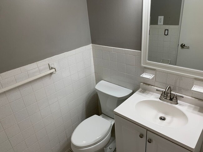 Building Photo - sp184