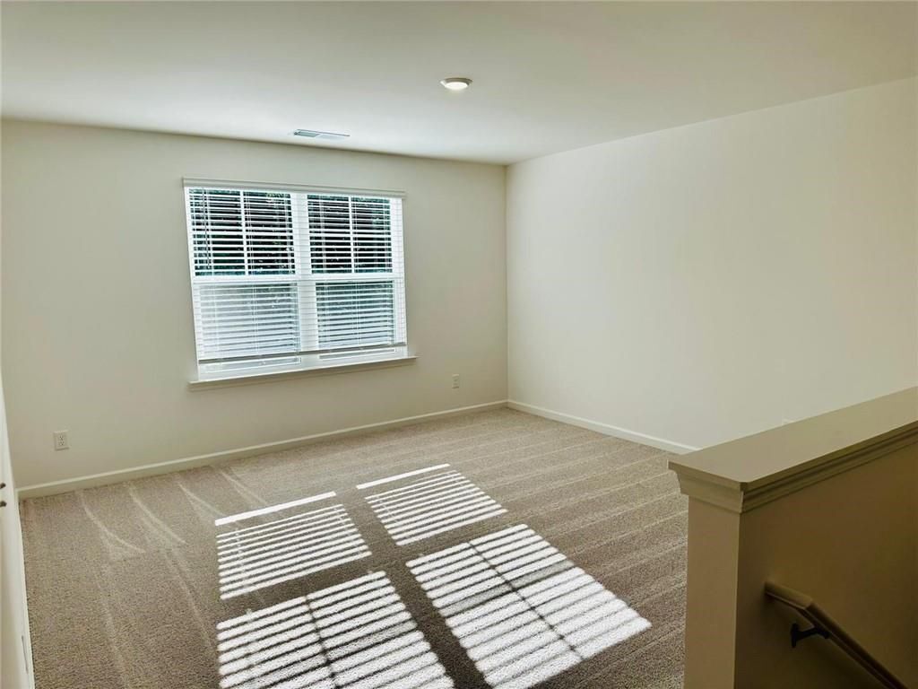 Building Photo - 66 Red Dragon Dr