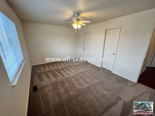 Building Photo - Charming rancher with a finished basement ...