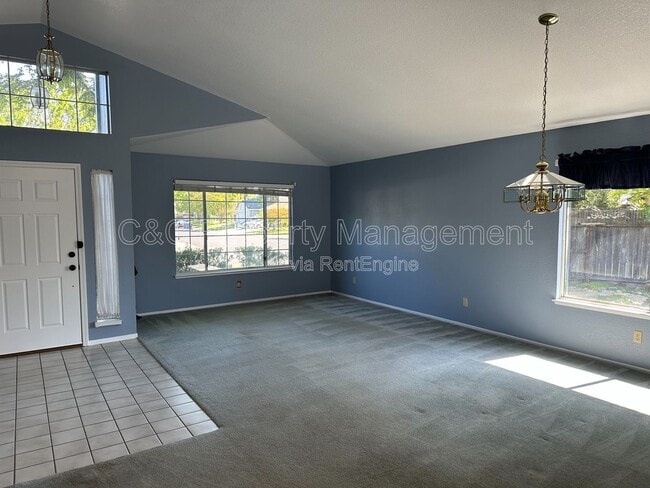 Building Photo - 5926 Palm Springs Ct