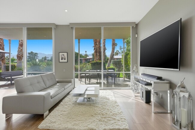 Building Photo - 47125 El Menara Cir