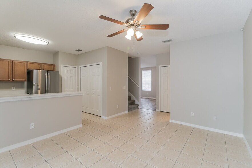 Building Photo - 30138 Wellesley Way