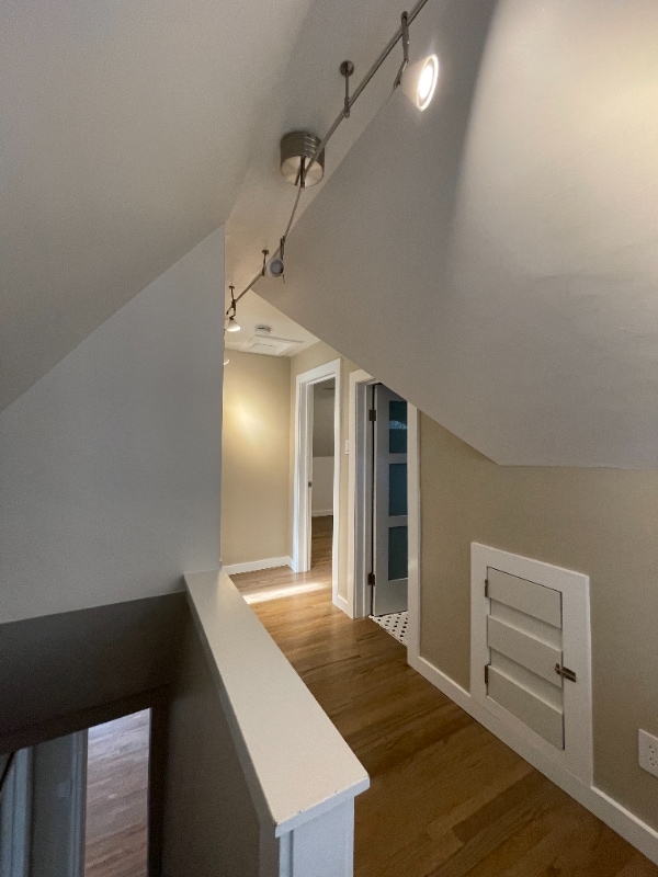 Building Photo - 917 W Magnolia St