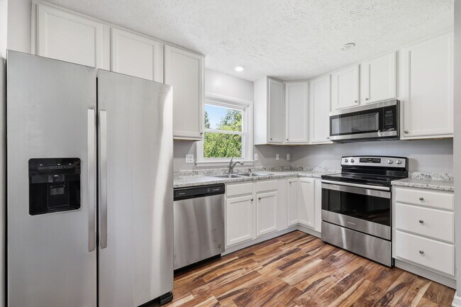 Building Photo - 5914 Ormskirk Dr