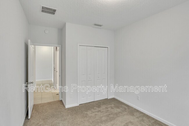 Building Photo - 133 Leeward Island Dr