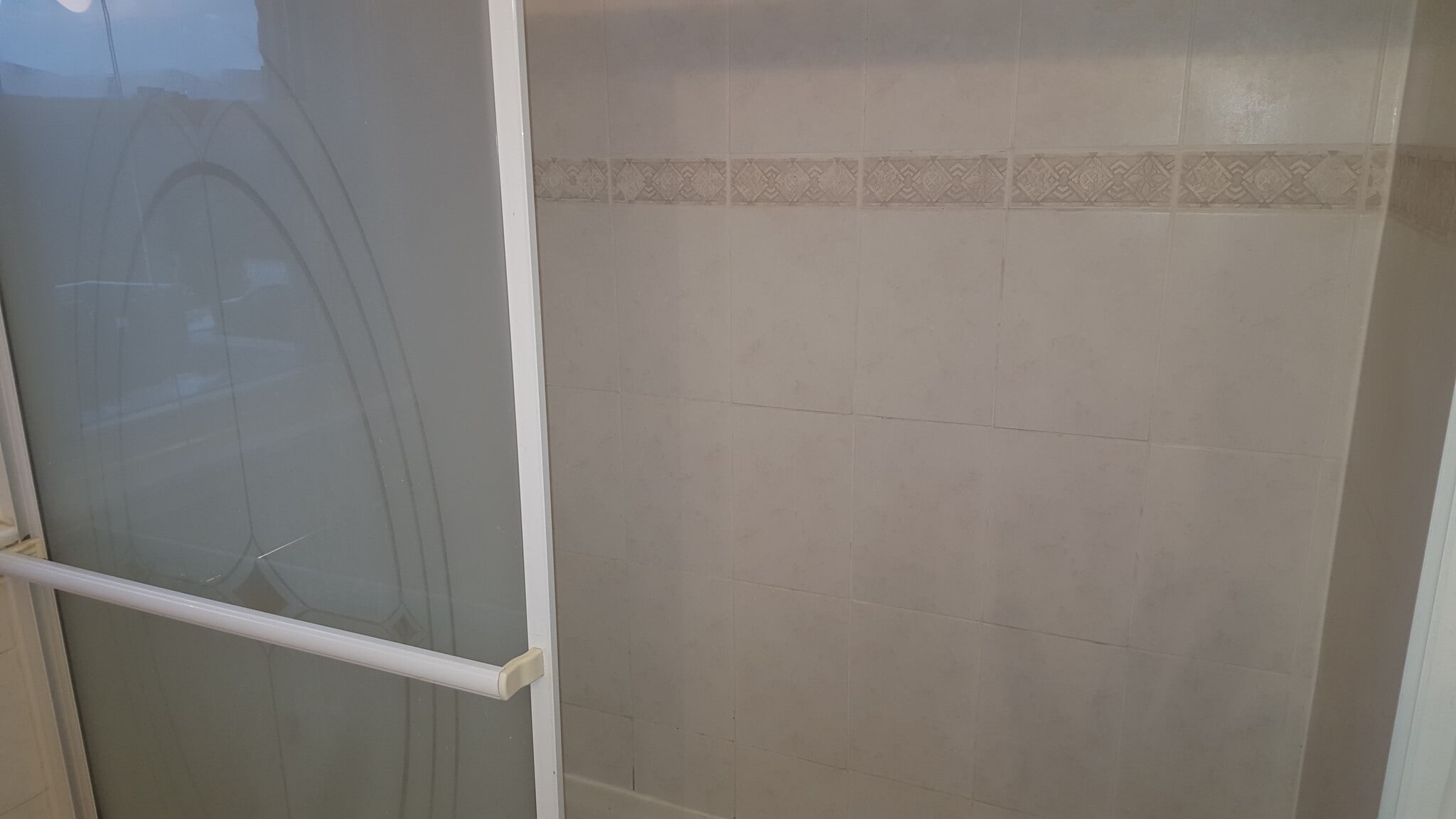 Building Photo - 2132 Rugen Rd