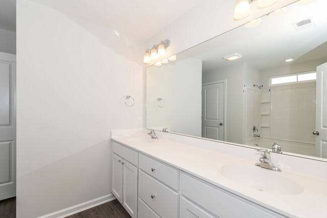 Floorplan - Quinn Residences at Drayton Park - Savannah Quarters