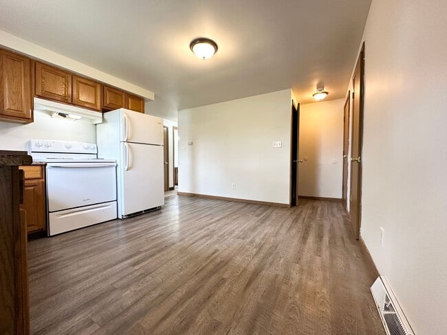 Building Photo - 2652 Sherry Ln