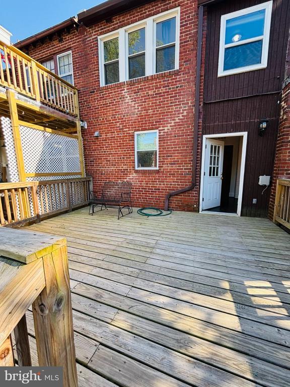 Building Photo - 1397 Sheridan St NW