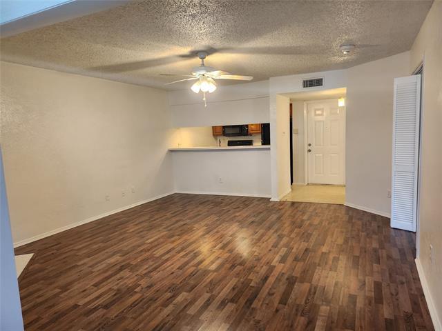 Building Photo - 11480 Audelia Rd