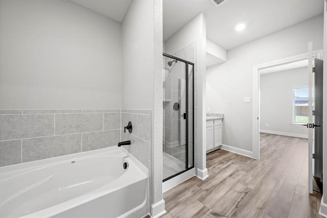 Building Photo - 1816 Jeanine Dr