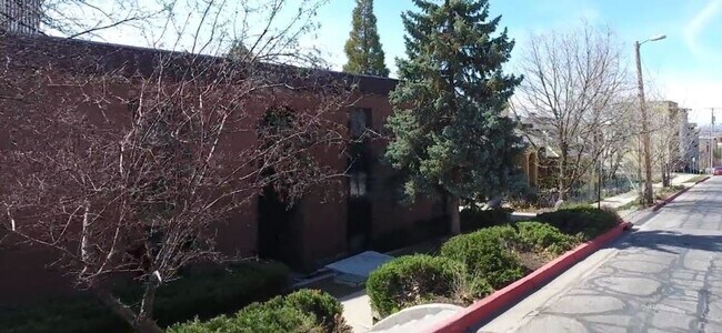 Building Photo - Large Private Girl  Room Downtown ASAP - Balcony, Storage and more