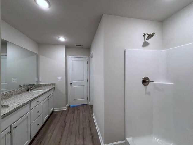 Building Photo - 235-C Alston Ridge Dr