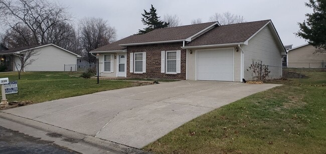 Primary Photo - 3 bd, 2 ba E Columbia, Sunrise Estates, ne...