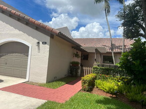 Building Photo - 8626 SW 114th Pl