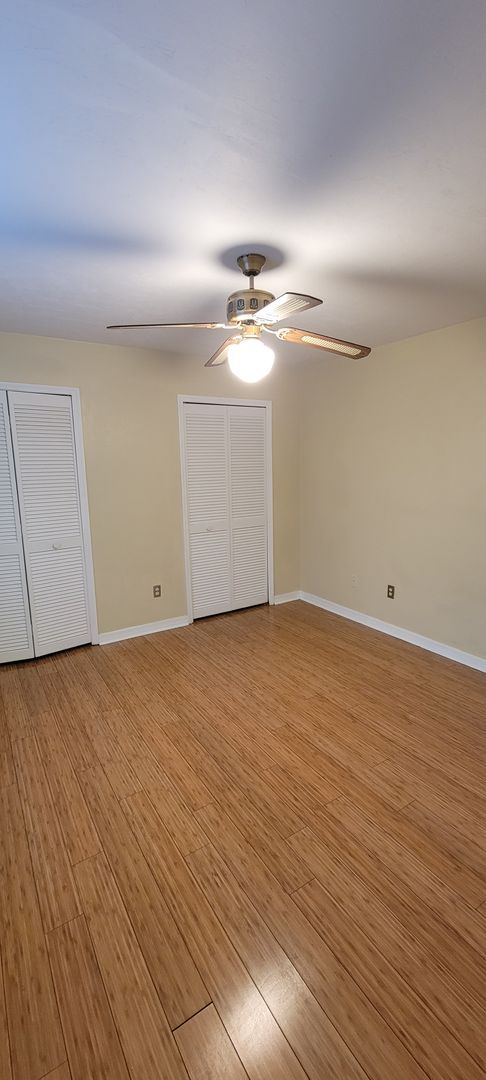Building Photo - 2 Bedroom/2 Bath Townhome in Rockwood Villas