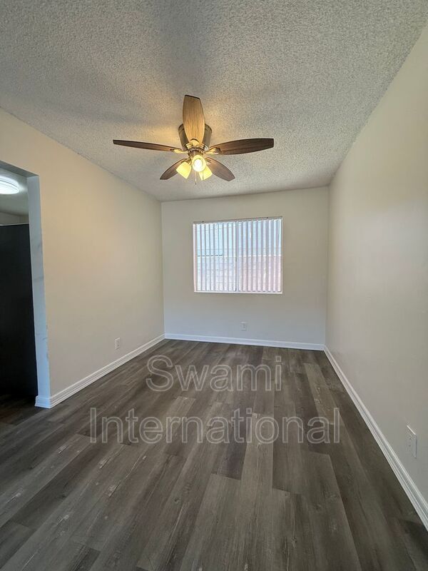 Building Photo - 13614 Doty Ave