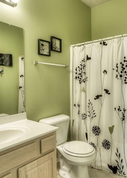 Building Photo - 5146 N 144th Ct