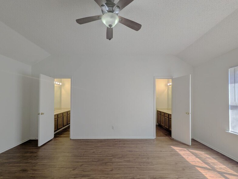 Building Photo - 8505 Liberty Ln