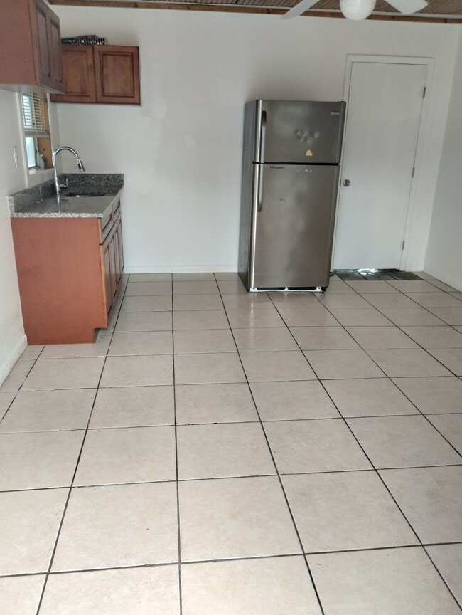 Building Photo - 508 N 44th St