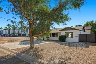 Building Photo - 2245 E Flower St