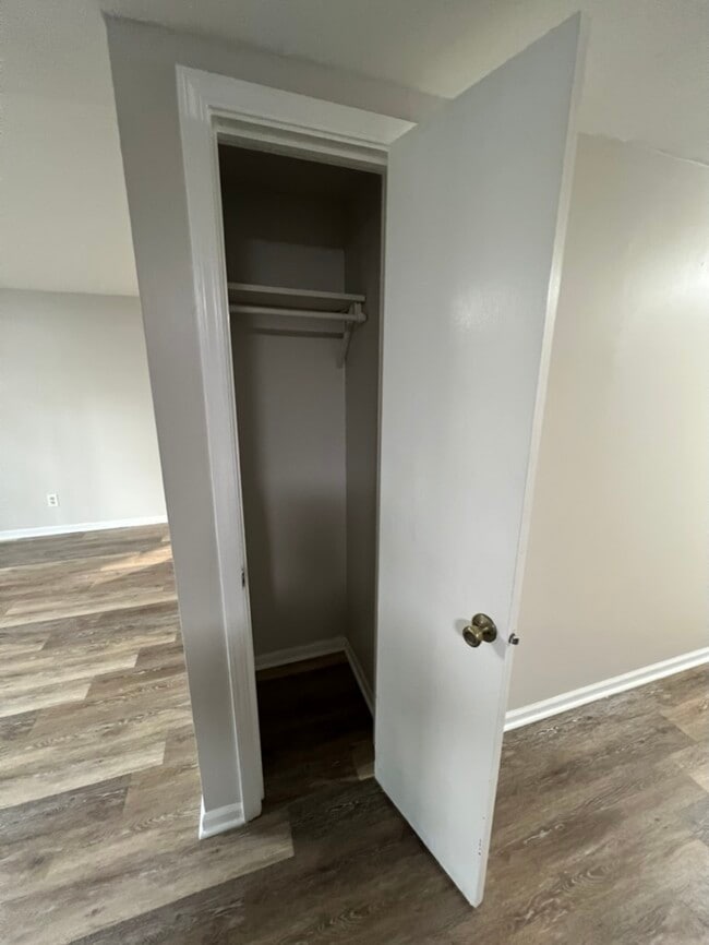 Building Photo - 26835 S Linden Ln