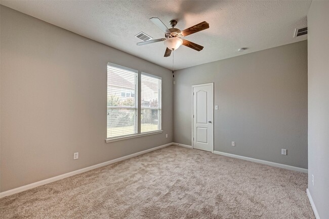 Building Photo - 26123 Parkman Grove Dr