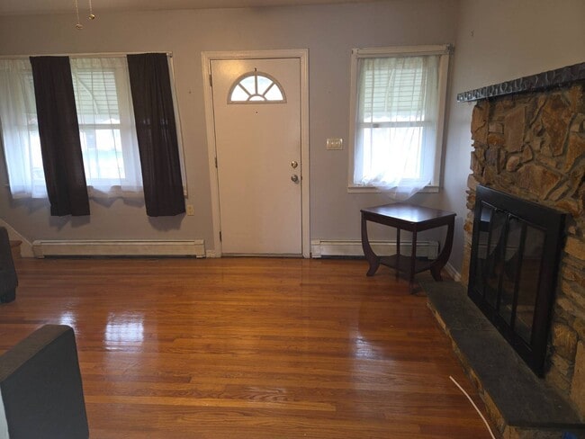 Building Photo - 111 Horton Rd