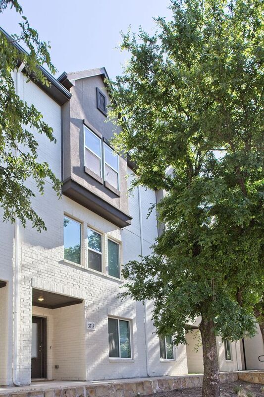 Building Photo - 3313 Wynwood Dr