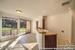 Building Photo - 1114 White Pine St