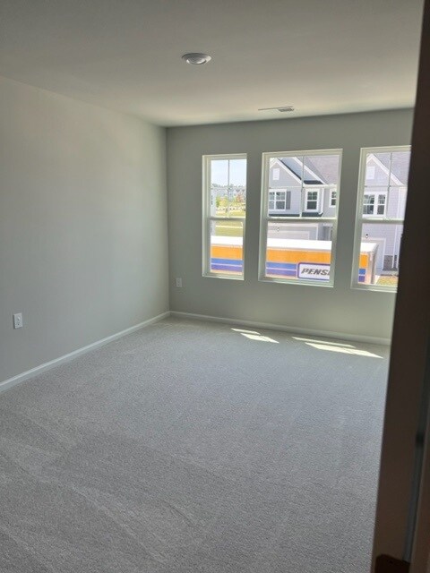 Building Photo - 5047 Kota St