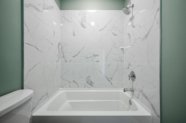 Building Photo - 215 Jax Sq