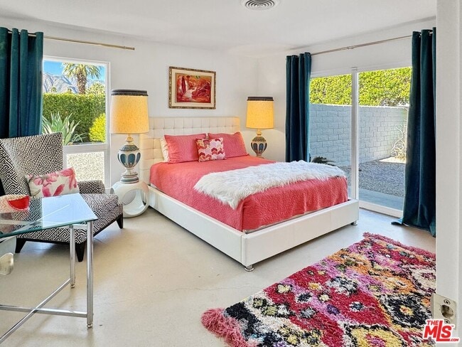 Building Photo - 2235 E Paseo Gracia