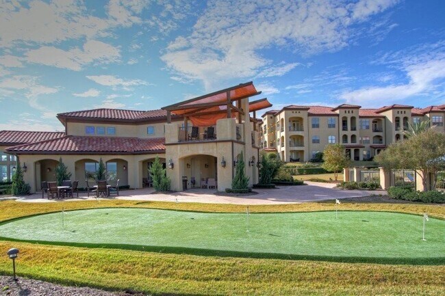 Building Photo - 17040 W Farm To Market 1097