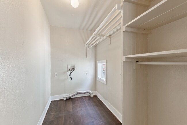 Building Photo - 4324 Avenue H