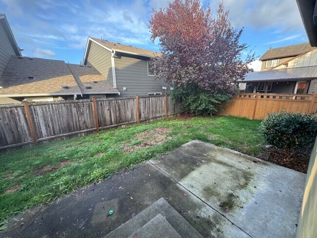 Building Photo - DHALIWAL2