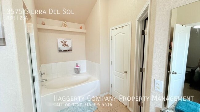 Building Photo - 3575 Sierra Del Sol Ave