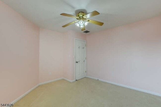 Building Photo - 403 Taggert Dr