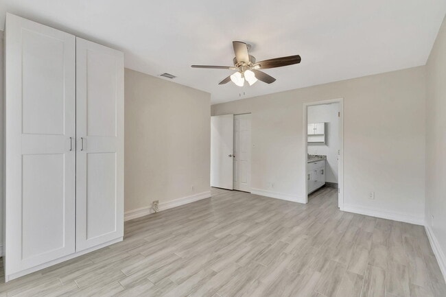 Building Photo - 11555 Orange Blossom Ln