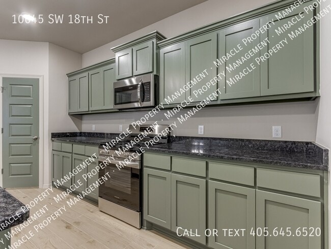 Building Photo - 10645 SW 18th St