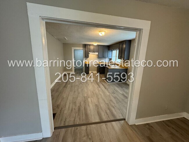 Building Photo - 1701 Hatchet Ave