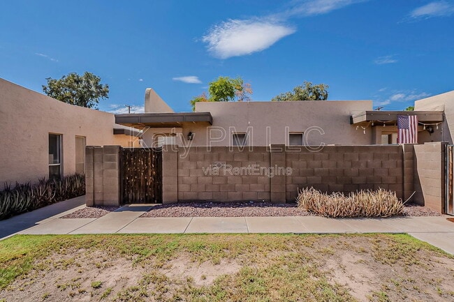 Building Photo - 231 N Robson